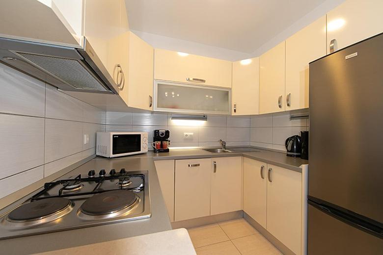Apartmani Vice Brela Zewnętrze zdjęcie